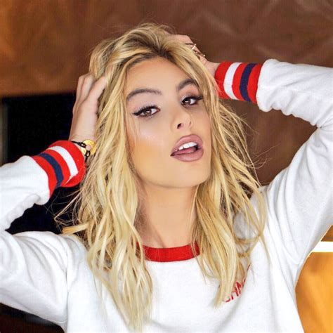 YouTube star Lele Pons has come back into the spotlight after rising to fame as the most followed woman on the former social media app, Vine. . Lele pons modern family